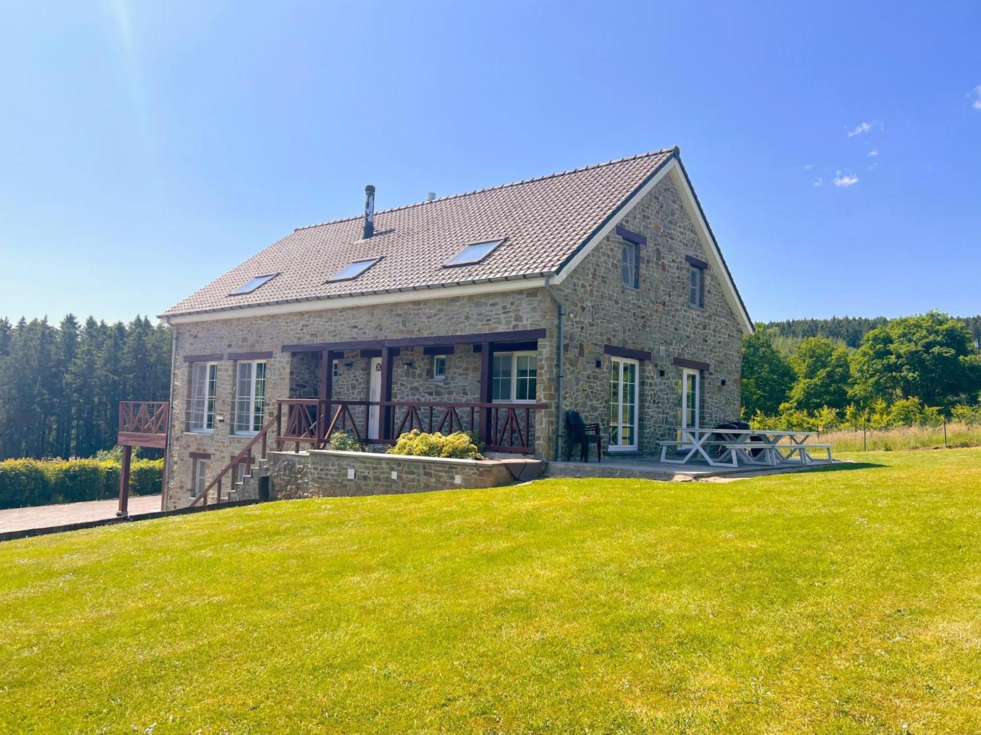 Sur Les Thiers Villa Lierneux Buitenkant foto